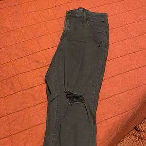 Old Navy distressed skinny jeans